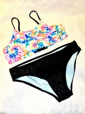 NEW ! Girls ‘Tye Dye 2 piece Bikini Swimsuit- size 14/16/18 - Wonder Nation